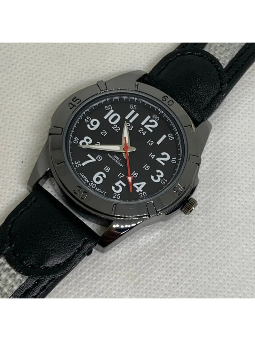 FMD men’s watch quartz analog black tone 39mm gray black leather band running